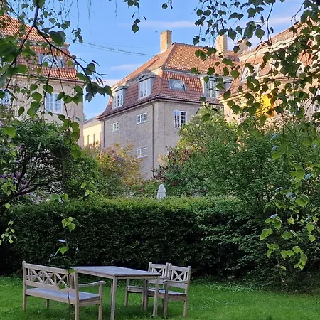 דירה Frederik Stang's Garden *